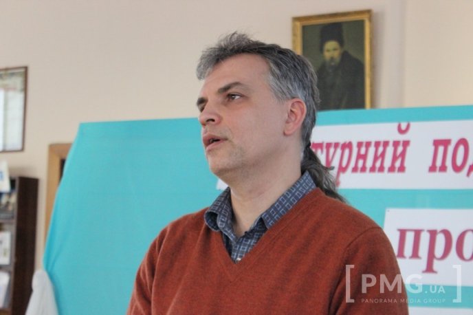 Мукачево відвідав відомий письменник Андрій Курков – 16 Мукачево відвідав відомий письменник Андрій Курков – 16