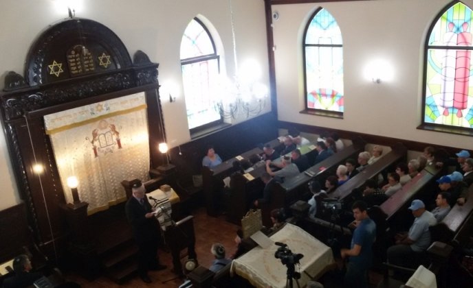 У Берегові відкрили пам’ятник жертвам Голокосту – 04 У Берегові відкрили пам’ятник жертвам Голокосту – 04