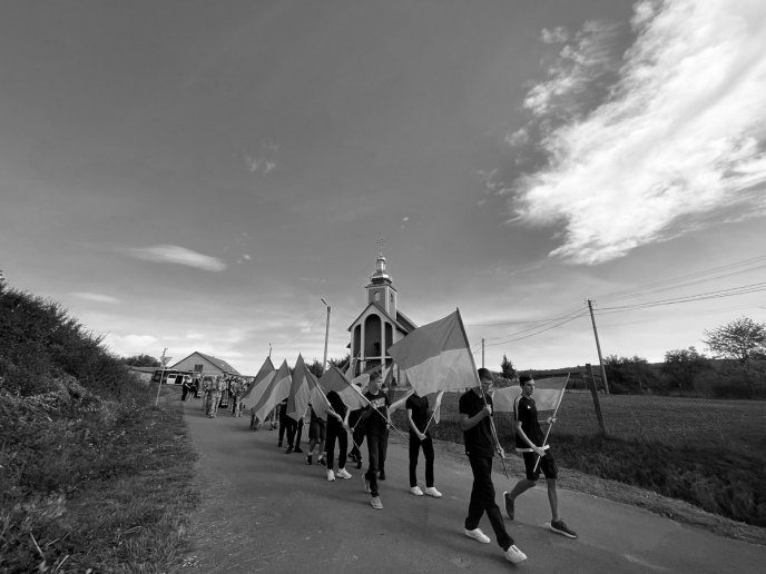 Мукачівщина провела в останню путь молодого військового – 09