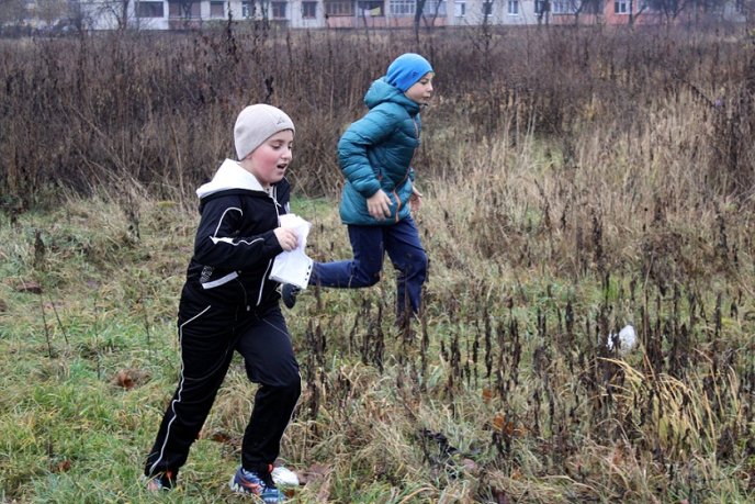 У Мукачеві відбулись змагання зі спортивного орієнтування на "Призи від Святого Миколая" (ФОТО) – 06