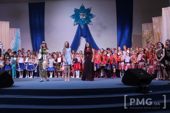 "Різдвяна зіронька-2017" у Мукачеві: є переможець – 24