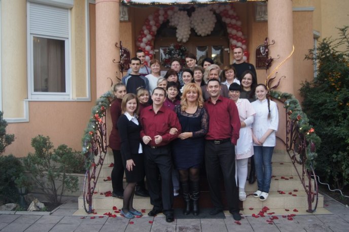 Ресторан «Вишневий сад» гучно відсвяткував свій 10-річний ювілей (ФОТО) – 01