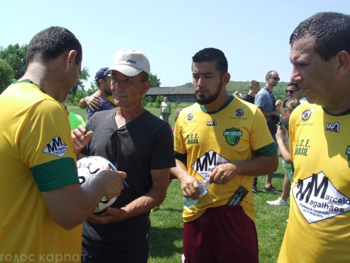 На Закарпатті побували зірки світового футболу – 03