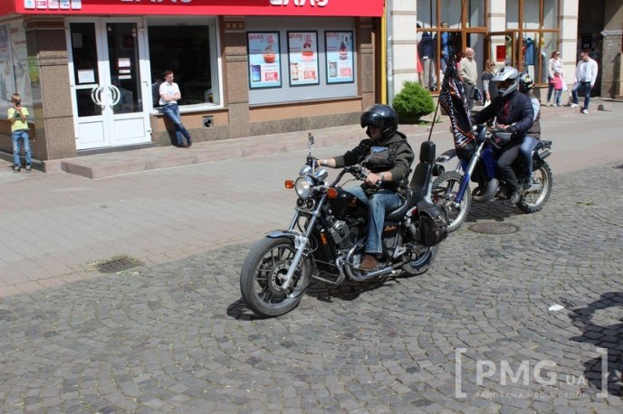 Байкери проїхались вулицями Мукачева – 23