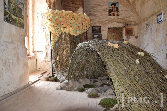 У Чинадієві стартував квітковий фестиваль "Кохання в Сент-Міклош" – 40