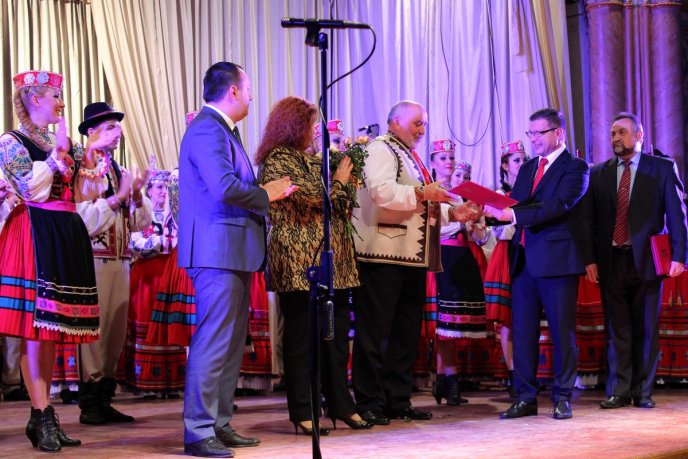 Закарпатський народний хор відзначив своє 70-річчя – 06