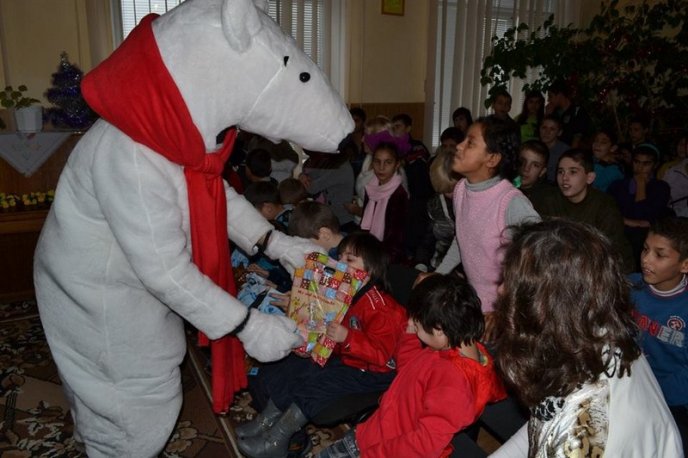 Подарунки на Різдво презентували благодійники для дітей з Домбоківської школи-інтернату (ФОТО) – 16