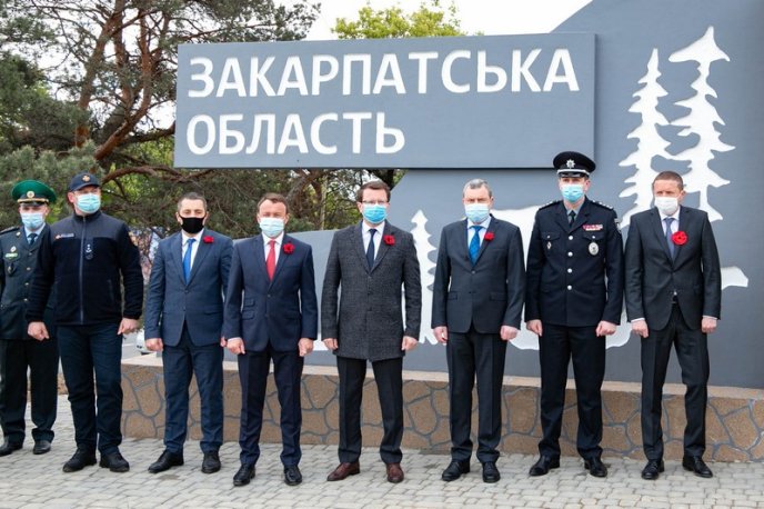 Дзвін Перемоги відкрили сьогодні в Ужгороді – 05