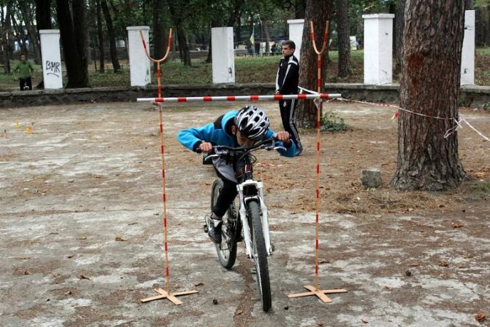 В Ужгороді відбулось спортивне свято під назвою "Старти знайомств" – 01