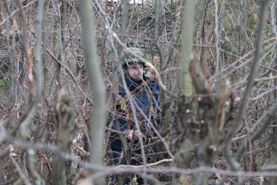 Розбійний напад на автозаправку, захоплення заручників та переговори зі злочинцями: поліцейські розповіли, що насправді відбувалося в Мукачеві – 02