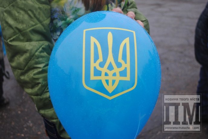 У Мукачеві урочисто зустріли бійців Героїчної 128-ої бригади (ФОТОРЕПОРТАЖ) – 04