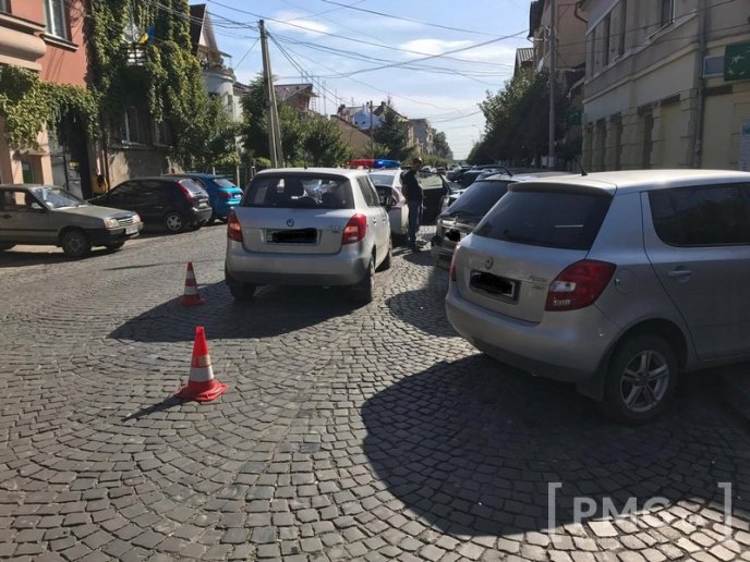 У центральній частині Мукачева сталася аварія – 01