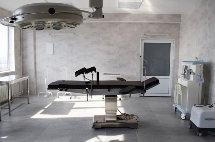 В Ужгородській міській лікарні з’явилась нова операційна – 01 В Ужгородській міській лікарні з’явилась нова операційна – 01