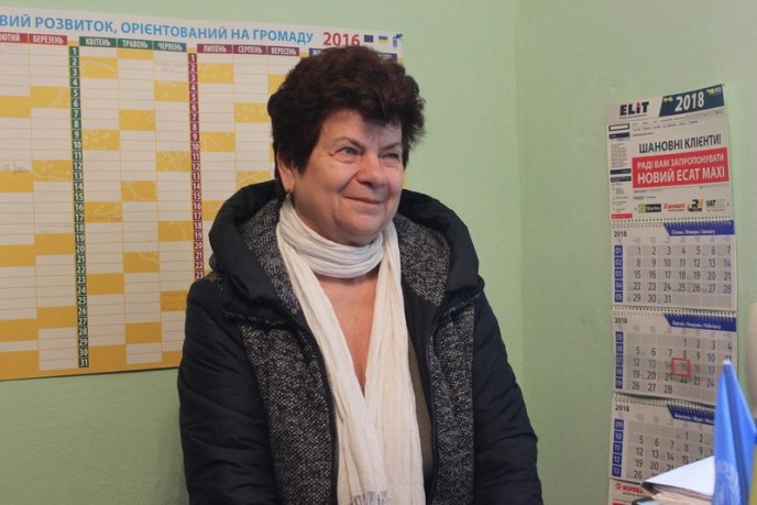 В Ужгороді жителі багатоповерхівки на вулиці Минайській оновили дах будинку – 15