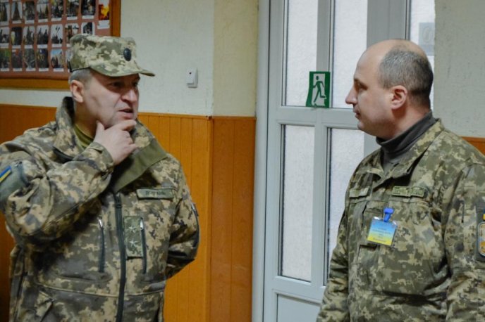 В Ужгороді обмінювались досвідом військові комісаріати восьми областей України – 04
