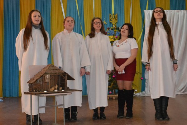 У Буштині стартував дитячий фестиваль колядок «Віфлеємська зіронька» – 10 У Буштині стартував дитячий фестиваль колядок «Віфлеємська зіронька» – 10