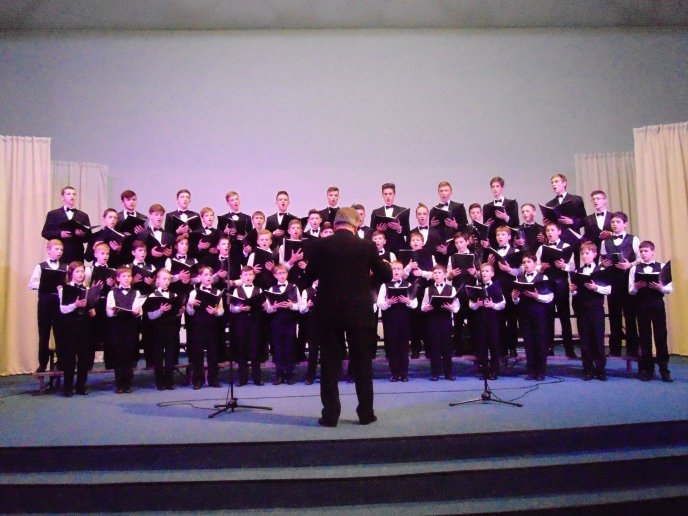 У Мукачеві відбувся ювілейний концерт Володимира Волонтира – 03