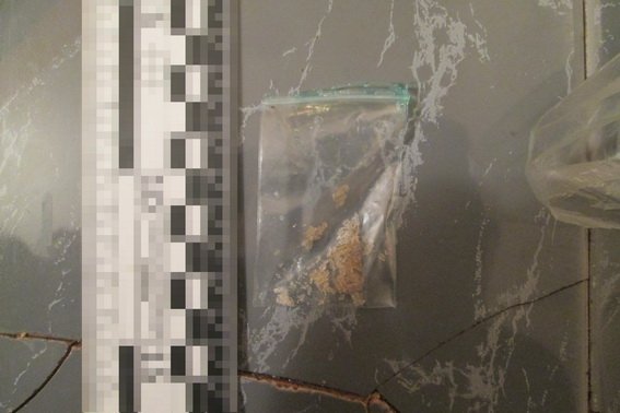 В Ужгороді ув‘язненому намагалися передати наркотики – 01