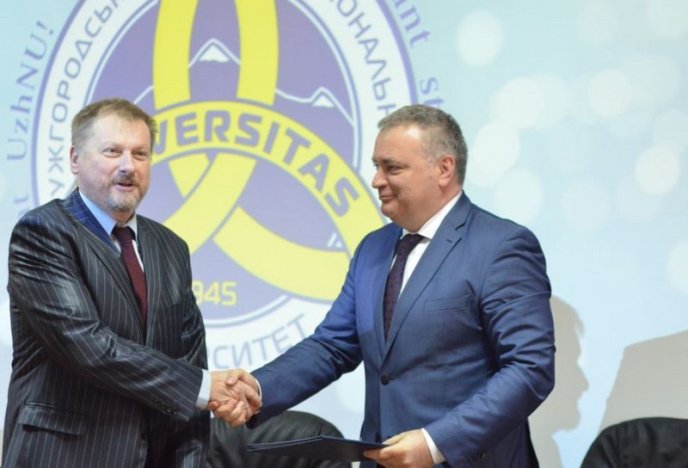 В  УжНУ відбулося засідання Ради Міжнародного консорціуму університетів – 04