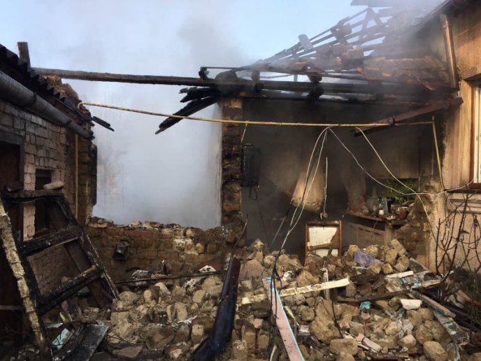 Мешканець Перечина отримав страшні опіки внаслідок пожежі – 02