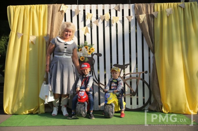 Миттєвості велозаїзду у Мукачеві: фоторепортаж із "Літньої зустрічі цімборів" – 12