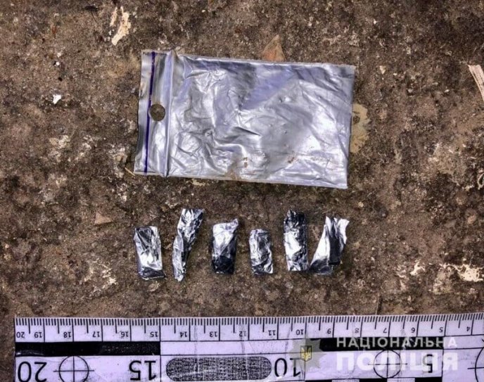 Поліцейські показали відео затримання наркоторговця – 03