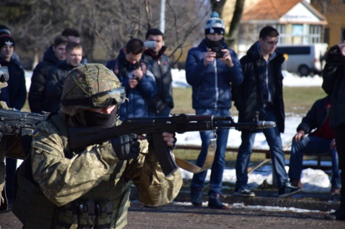 Бійці Закарпатського легіону провели День відкритих дверей – 81