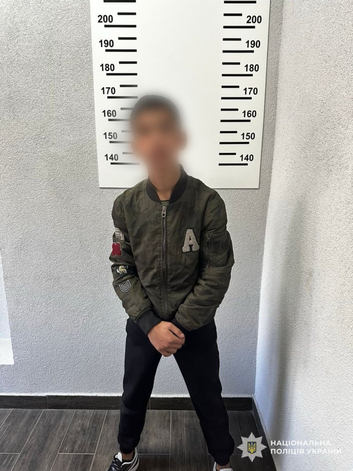 Вийшов із зали суду та вчинив черговий злочин: що накоїв хлопець – 01 15-річний хлопець скоїв злочин