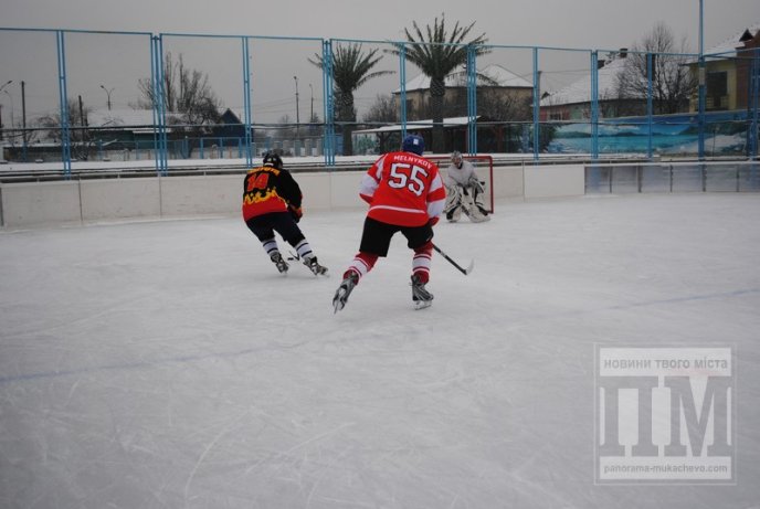 У Мукачеві відбувся відкритий Кубок області з хокею (ФОТО) – 02