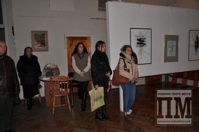 У Мукачівській картинній галереї можна побачити виставку графічних картин кращих художників міста (ФОТОРЕПОРТАЖ) – 12