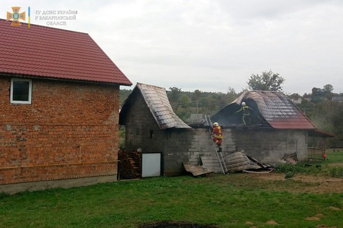 У селі на Хустщині вирувала пожежа – 02