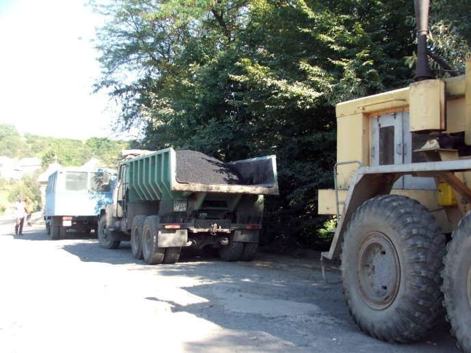 На Мукачівщині триває ремонт автодороги «Кольчино – Лісарня – Пузняківці» – 11