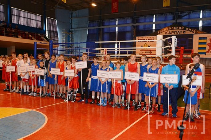 В Ужгороді урочисто відкрили юнацький чемпіонат України з боксу – 19