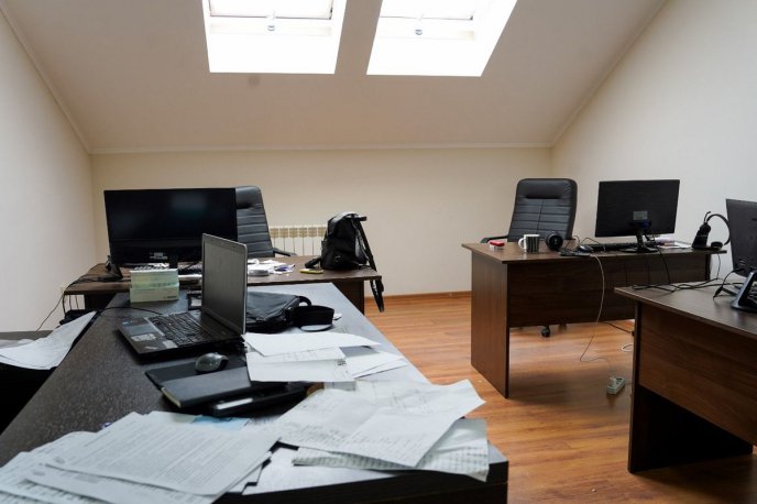 Резонансне викриття в Ужгороді: поліція розповіла, що відбувалось у місті – 07