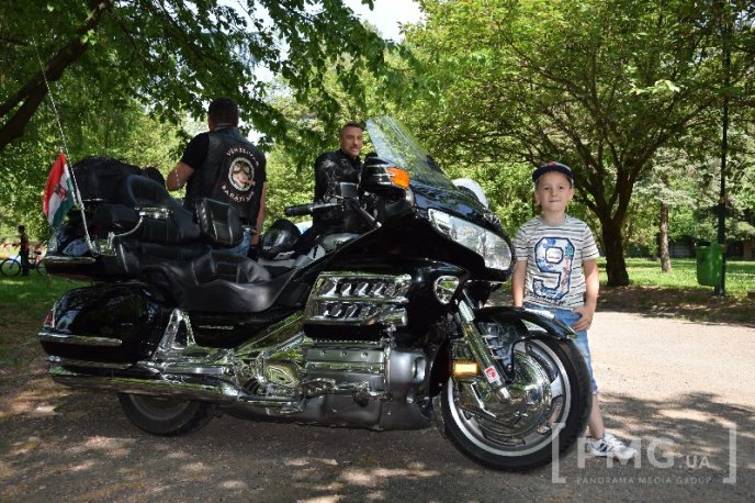 У Мукачево з’їхалися байкери – 12