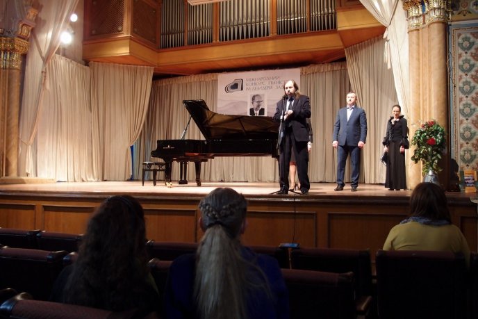 У Закарпатській філармонії визначили переможців відкритого конкурсу піаністів імені Дезидерія Задора – 03