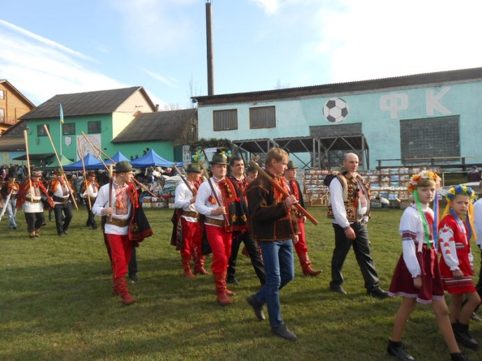 На Рахівщині пройшов фестиваль «Довбушева юшка» – 05