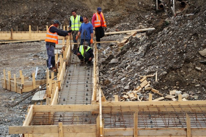 4 басейни, тренувальний зал, сауни, СПА-зона: у Хусті збудують спортивний комплекс – 01 4 басейни, тренувальний зал, сауни, СПА-зона: у Хусті збудують спортивний комплекс – 01