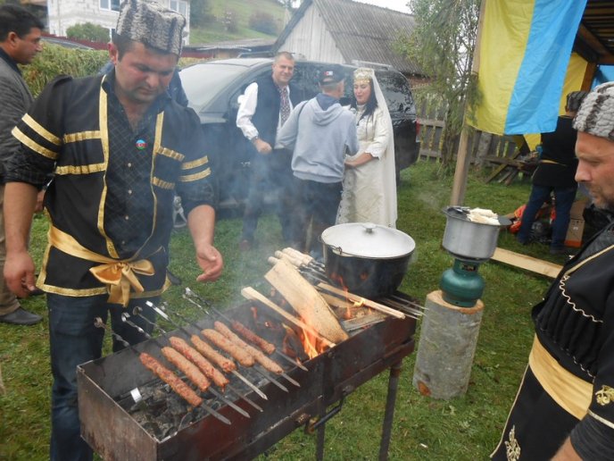 На фестивалі «Смажений баранчик – 2017» у Лазещині готували автентичні страви – 11
