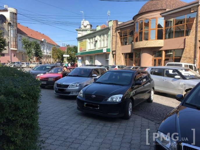 У центральній частині Мукачева сталася аварія – 04