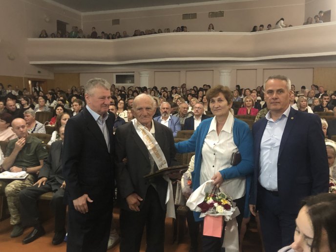 Тячів відзначив 695-у річницю з дня першої писемної згадки про місто – 01