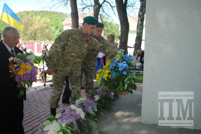 Громада Мукачівщини також відзначила День пам’яті та примирення (ФОТОРЕПОРТАЖ) – 15