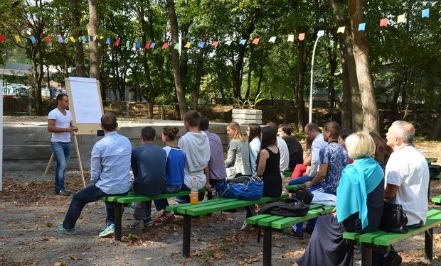 "Вуличний університет" відновив свою роботу в Ужгороді – 01