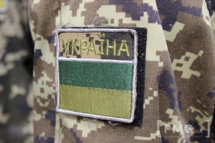 У Мукачеві відкрили меморіальну дошку бійцю АТО Руслану Ігнатишину – 05