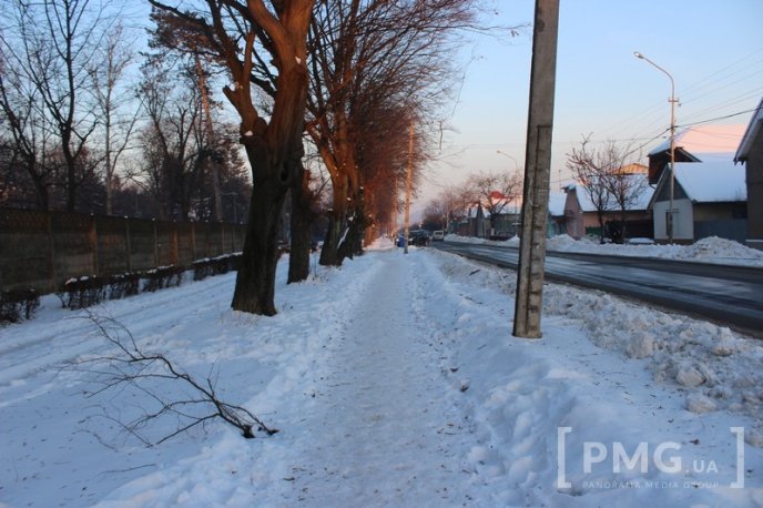 Слизькі дороги або безкоштовний атракціон фестивалю “Червене вино” – 21 Слизькі дороги або безкоштовний атракціон фестивалю “Червене вино” – 21