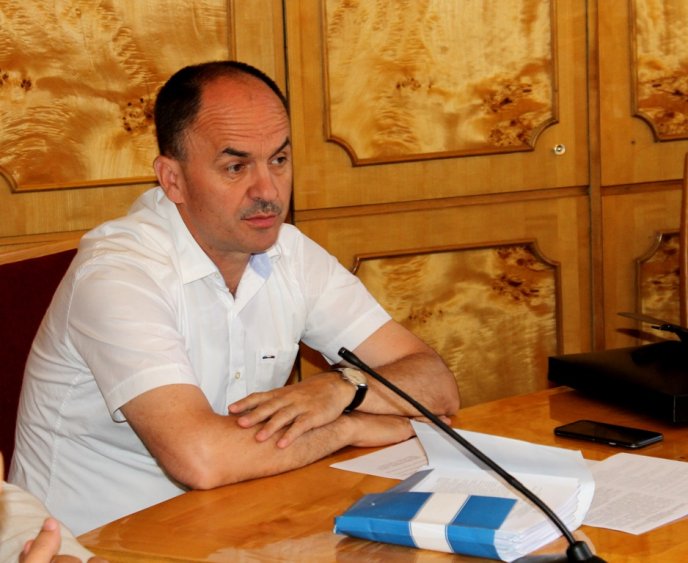 Закарпатські депутати виділять гроші на спортивні майданчики – 08