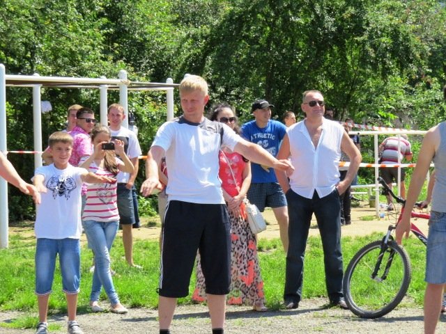 Воркаутери вчерговий раз виробляли у Мукачеві неймовірні трюки (ФОТО) – 10