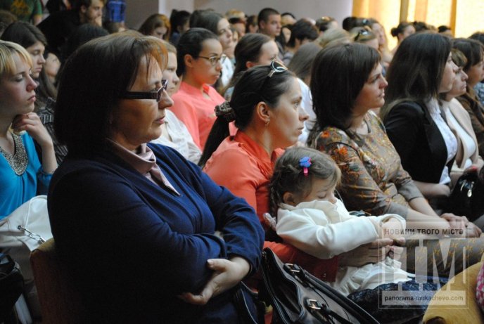 Нинішні "спеціалісти" будуть прирівняні до "магістрів" – Лілія Гриневич у Мукачівському державному університеті (ФОТО) – 04