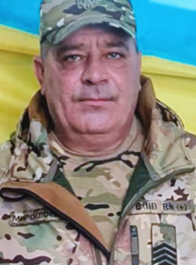 У Тячівському районі попрощались із полеглим військовим – 01 Іван Миколайович Лисько
