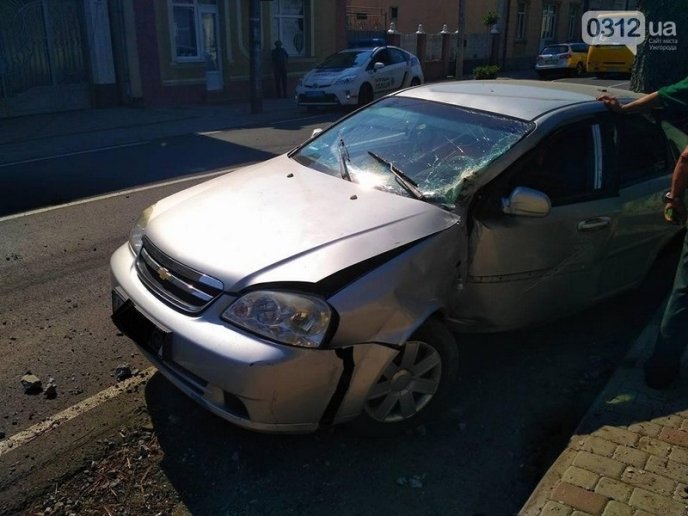П’яний водій спричинив ДТП в обласному центрі – 04